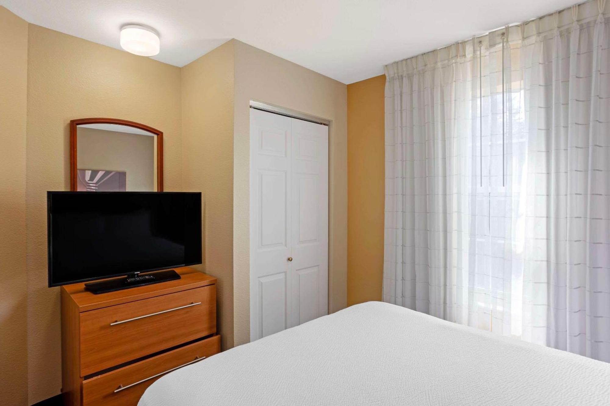 Mainstay Suites Mt Laurel - Philadelphia Mount Laurel Exterior foto