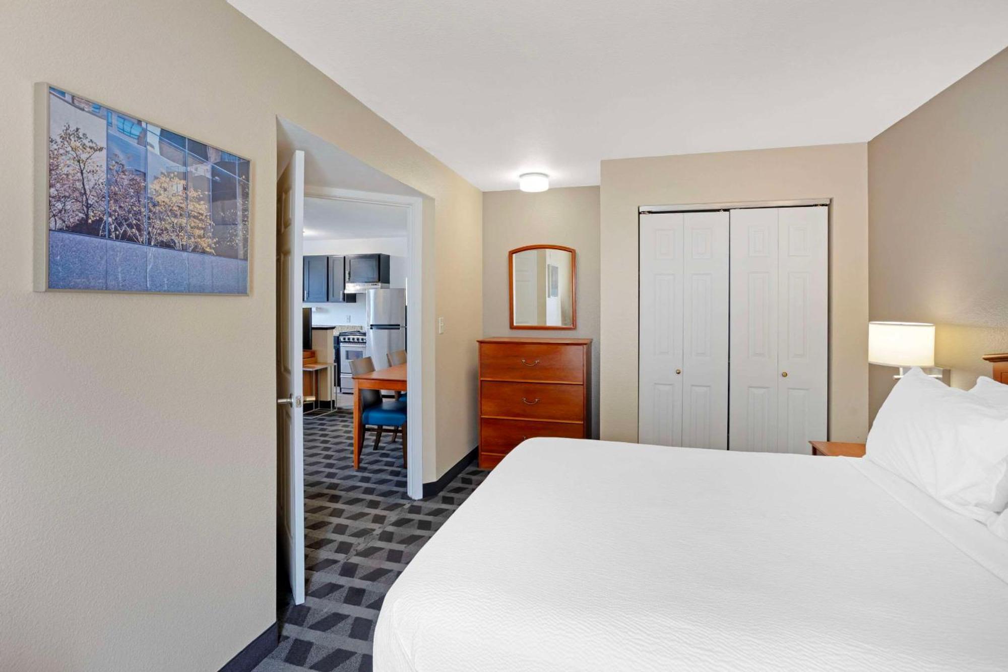 Mainstay Suites Mt Laurel - Philadelphia Mount Laurel Exterior foto