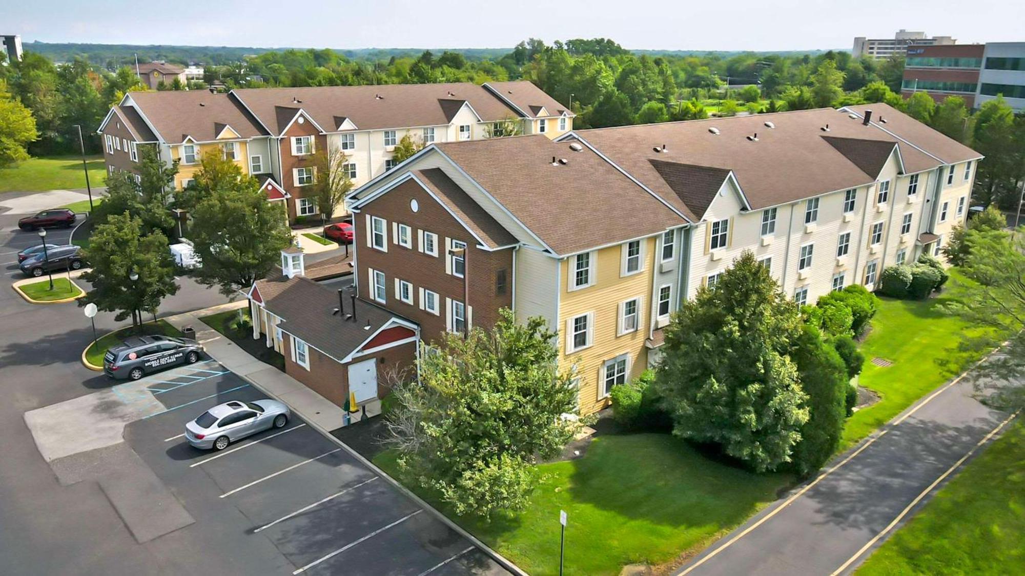 Mainstay Suites Mt Laurel - Philadelphia Mount Laurel Exterior foto