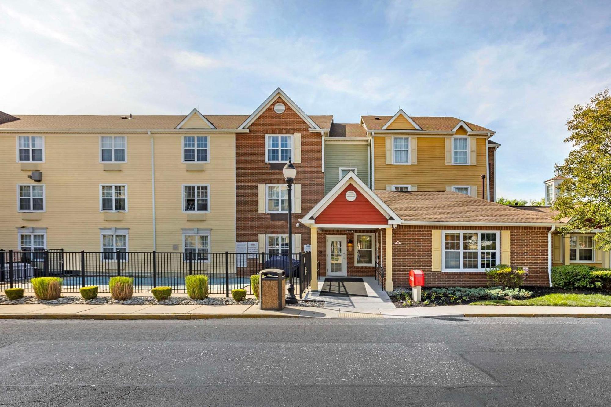 Mainstay Suites Mt Laurel - Philadelphia Mount Laurel Exterior foto
